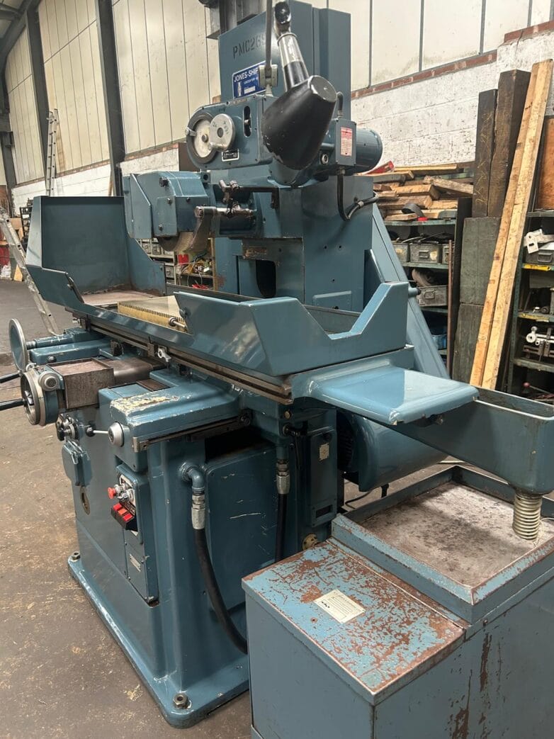 Jones & Shipman 1011 surface grinder magnetic table